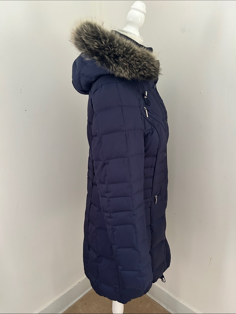 Laundry By Shelli Segal Navy Quilted Hooded Lond Down Puffer with Fur Trim Sz S - Picture 4 of 10